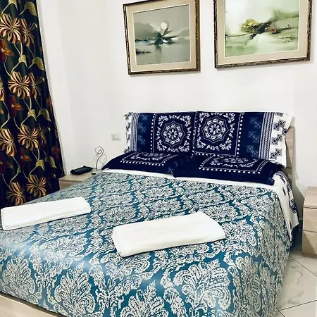 بيت للعطل Casa Dei Fiori سوما لومباردو